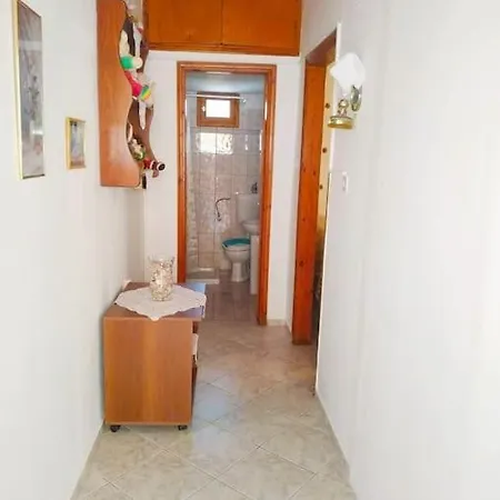Holiday home Traditional Trikeri Escape House