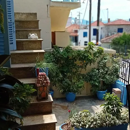 Traditional Trikeri Escape House Holiday home *
